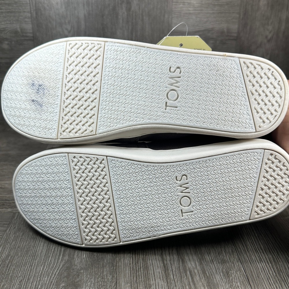 TOMS Youth Classic Size 3.5 Ash Canvas Grey Slip On Alpargata Casual NEW - Picture 7 of 8